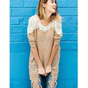 NEW A’Reve Handmade Knit Lace Trim Popcorn Tunic